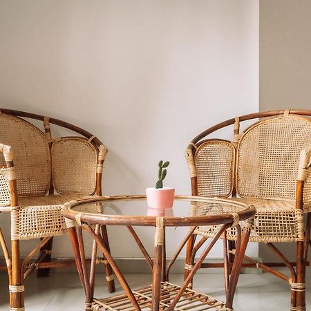 Rise - Bed & Breakfast Weligama Buitenkant foto