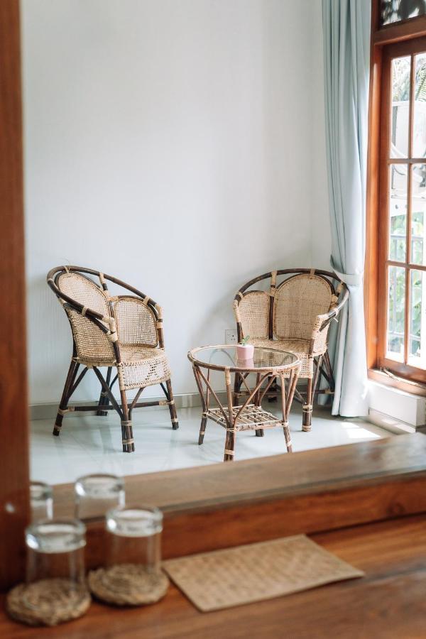 Rise - Bed & Breakfast Weligama Buitenkant foto